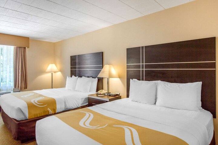 Room 26 of 35