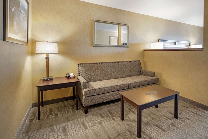 Best Western Plus Ponderay Mountain Lodge