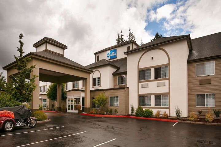 Hotel 2 of 42
