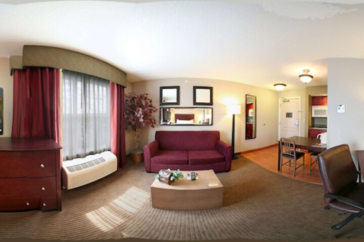 Homewood Suites by Hilton Bloomington
