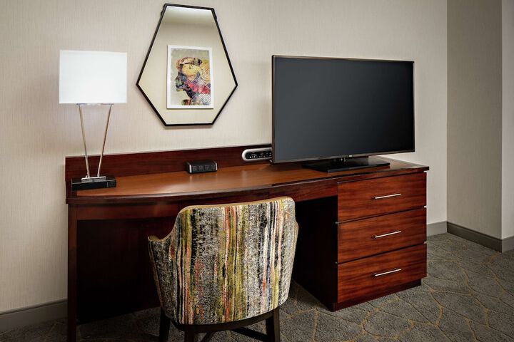 Room 26 of 48