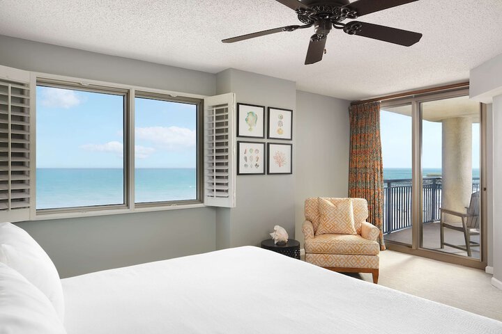 Room 106 of 187