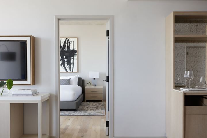 Room 43 of 105