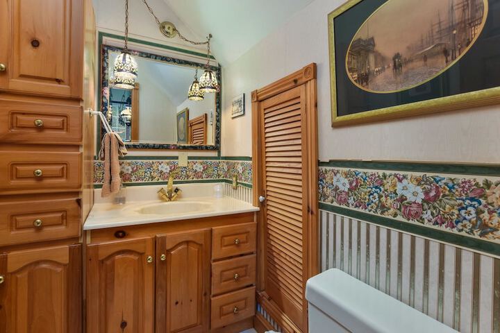 The Noble Suites