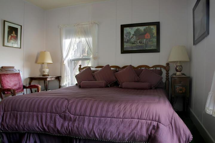 Room 22 of 62