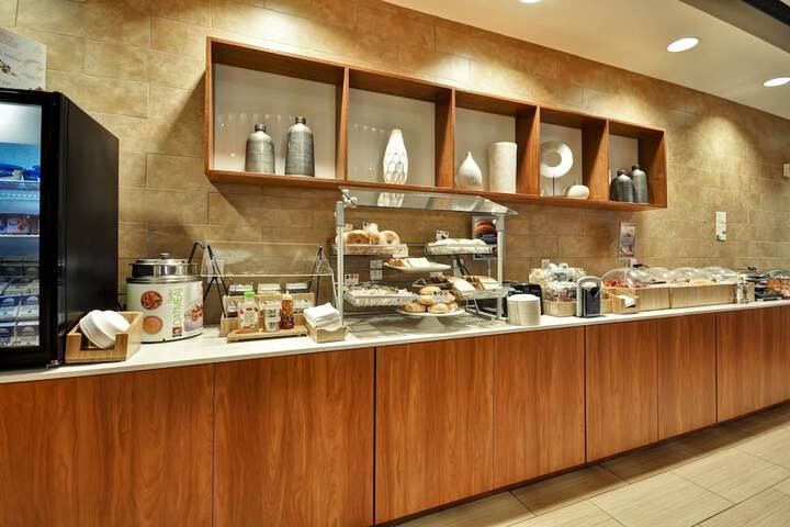 Breakfast/Coffee Service 33 of 37