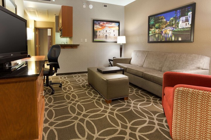 Room 20 of 51