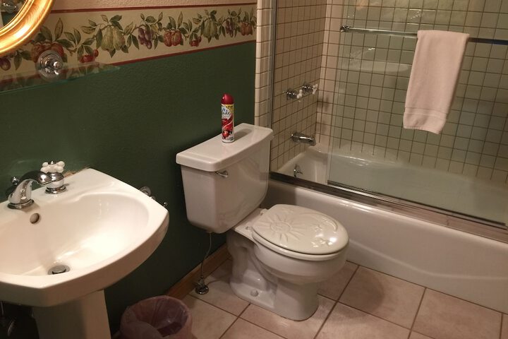 Room 46 of 57