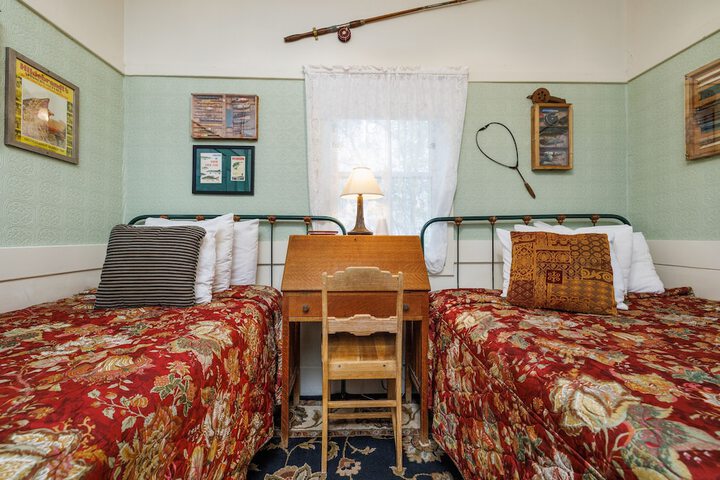 Room 40 of 82