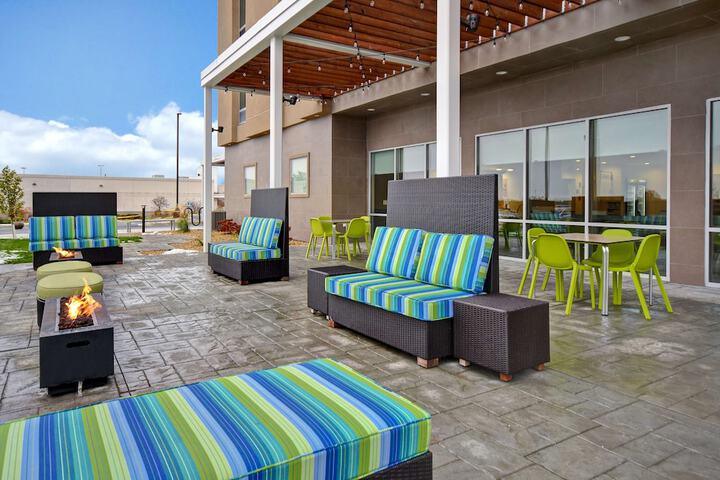 Home2 Suites by Hilton Eau Claire South
