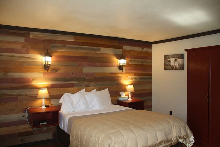 Room 14 of 23
