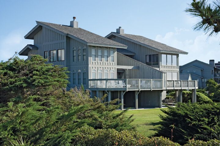 Litchfield Beach & Golf Resort