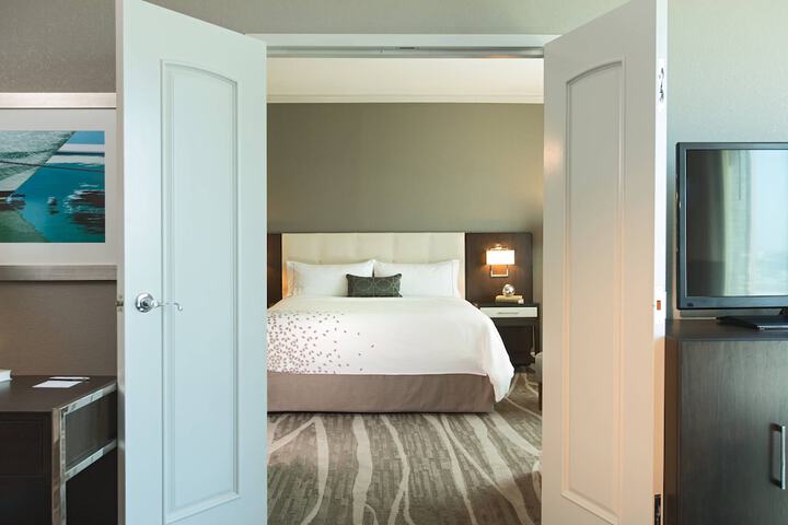 Room 25 of 65