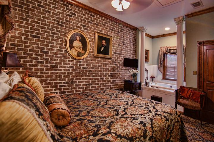 Room 74 of 162