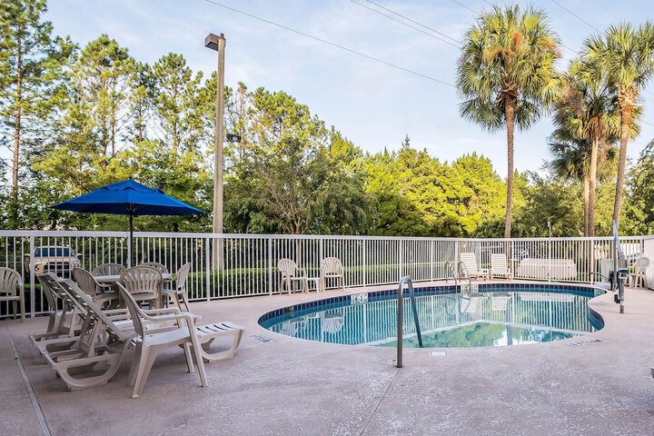 Pool 6 of 36