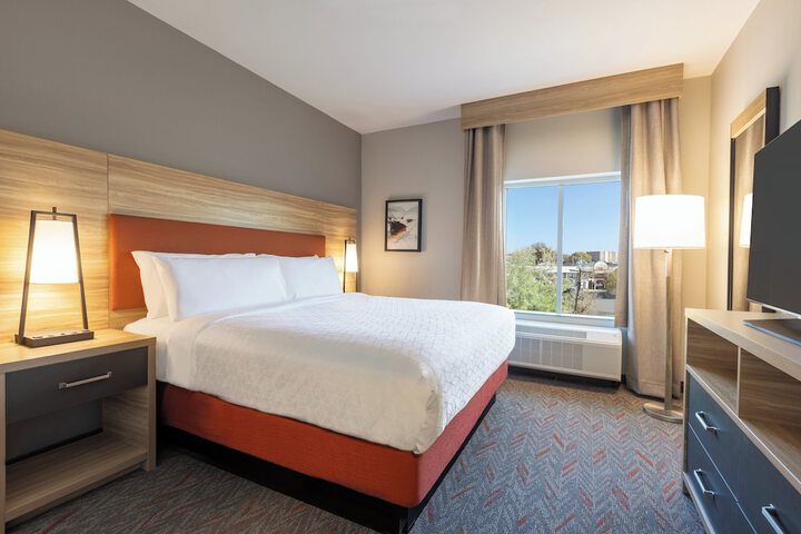 Candlewood Suites Pecos by IHG