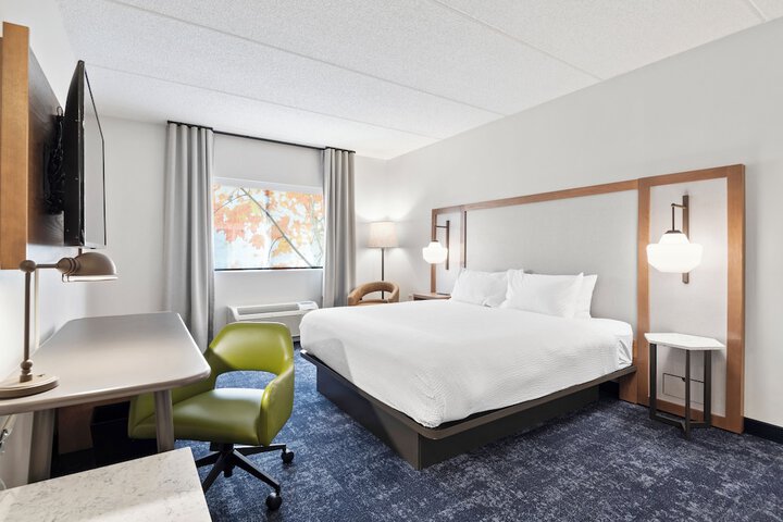 Room 20 of 29