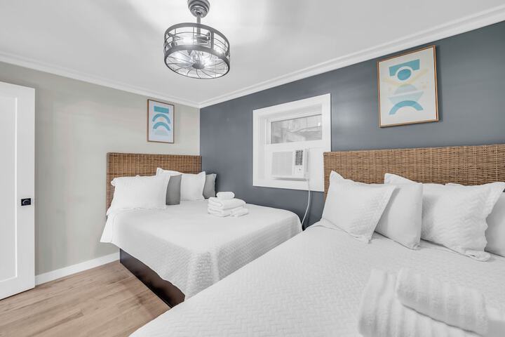 Dry Dock Inn