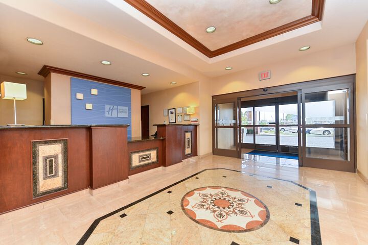 Hotel 2 of 63