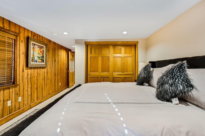 Room 36 of 44