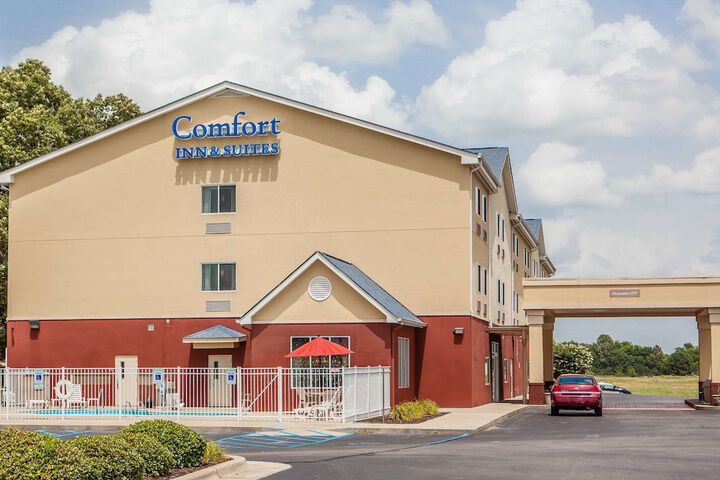 Hotel 2 of 40
