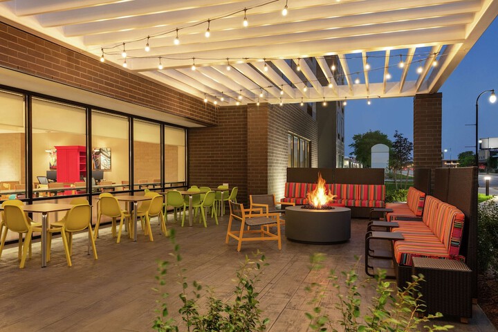 Terrace/Patio 32 of 34