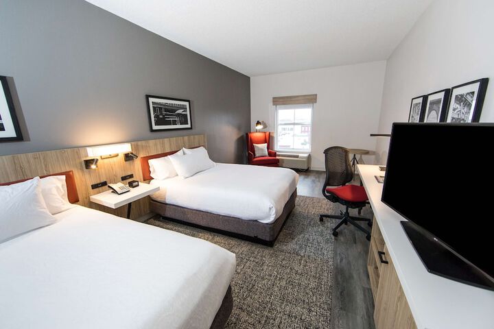 Room 30 of 93