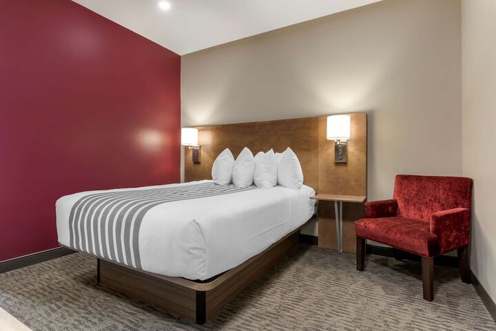 Room 30 of 41