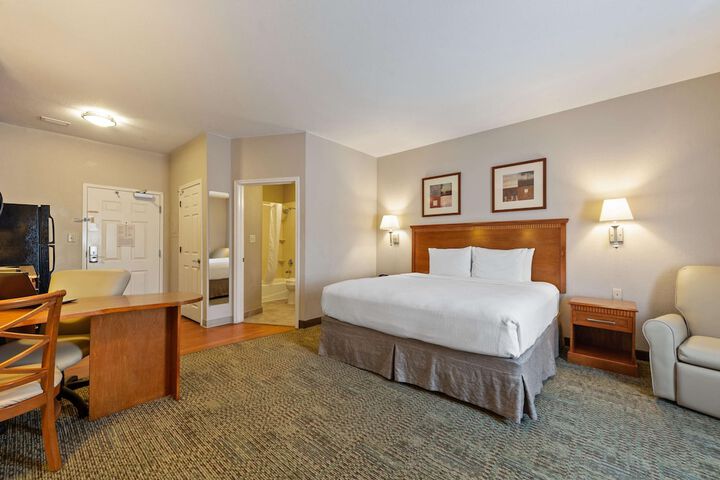 Room 20 of 35