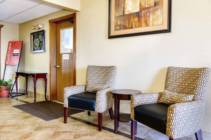 Hotel Interior 17 of 49