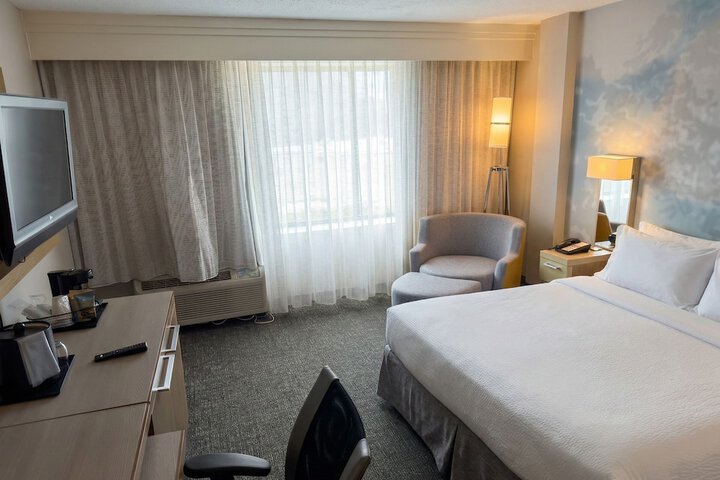 Country Inn & Suites by Radisson Brown Deer - Milwaukee North