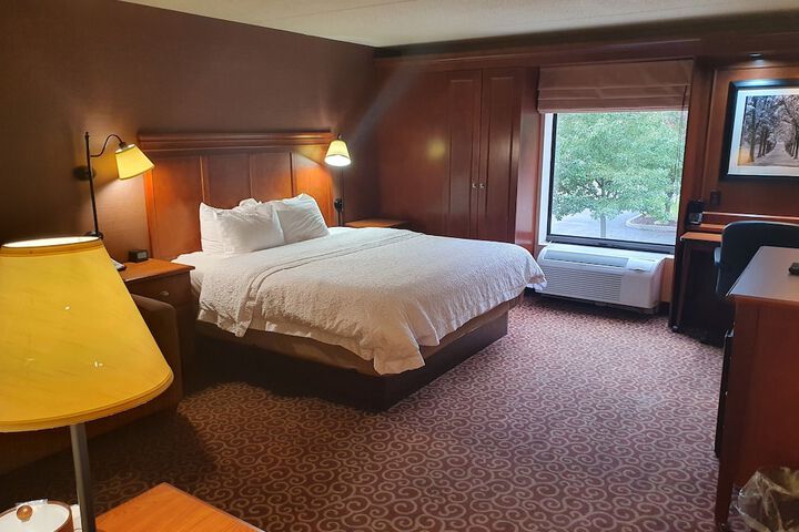 Room 16 of 23
