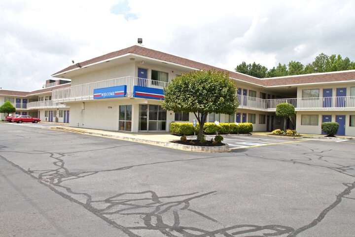 Hotel 3 of 28