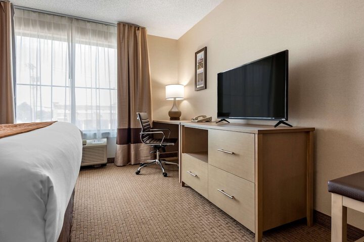Room 26 of 35