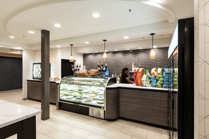 Holiday Inn Newark International Airport by IHG