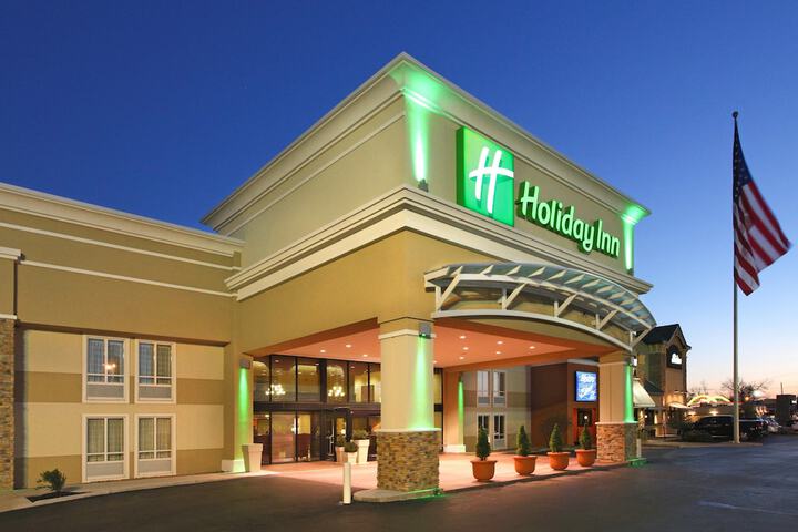 Hotel 11 of 76