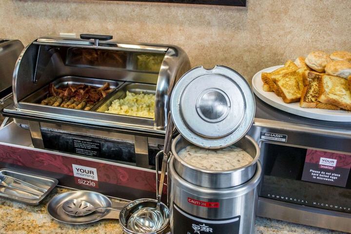 Comfort Suites Portland Southwest