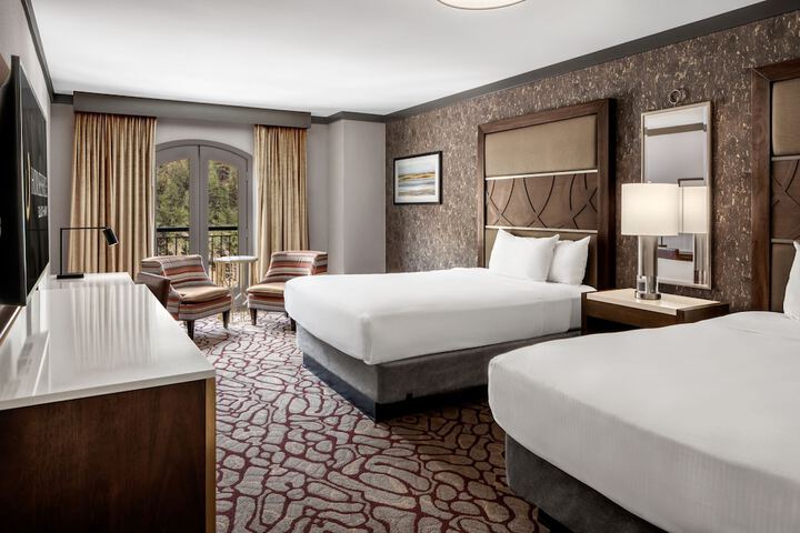 Horseshoe Black Hawk - a Caesars Rewards Destination