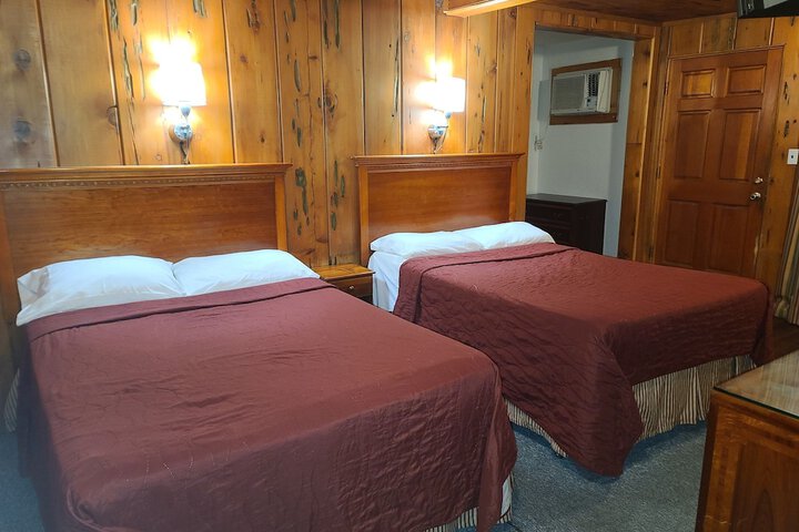 Room 16 of 23