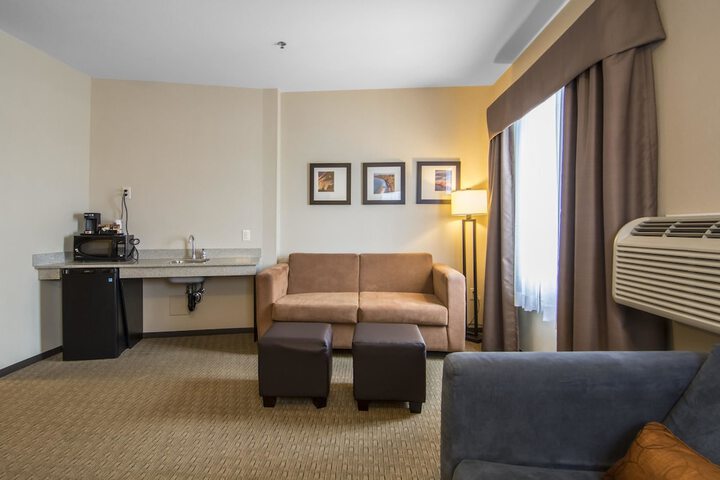Room 47 of 54