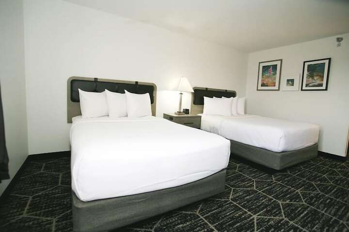Room 48 of 78