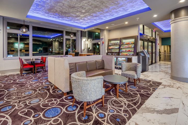 Hotel 4 of 52