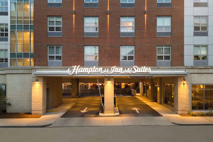 Hotel 8 of 66