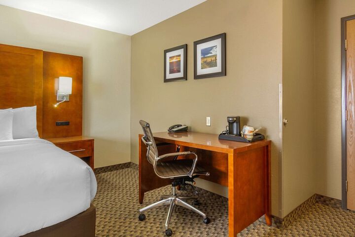 Room 20 of 35