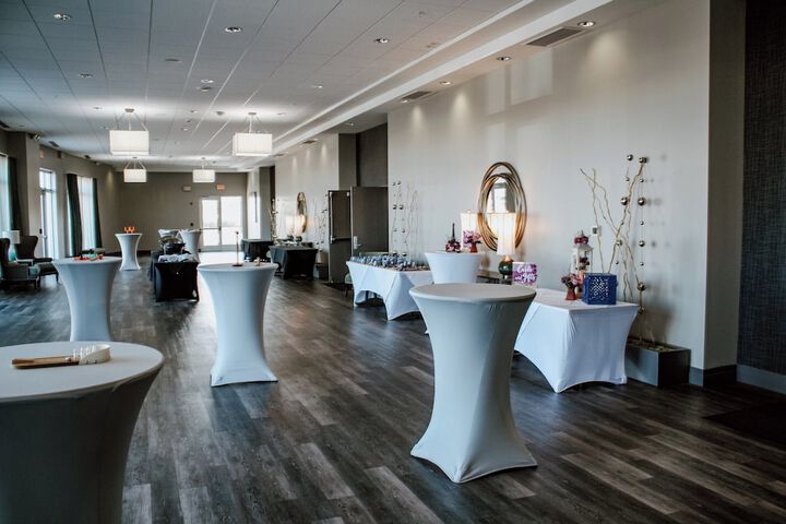 Holiday Inn & Suites Peoria at Grand Prairie by IHG