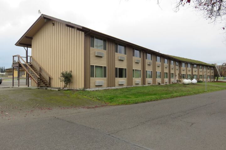 Hotel 4 of 53
