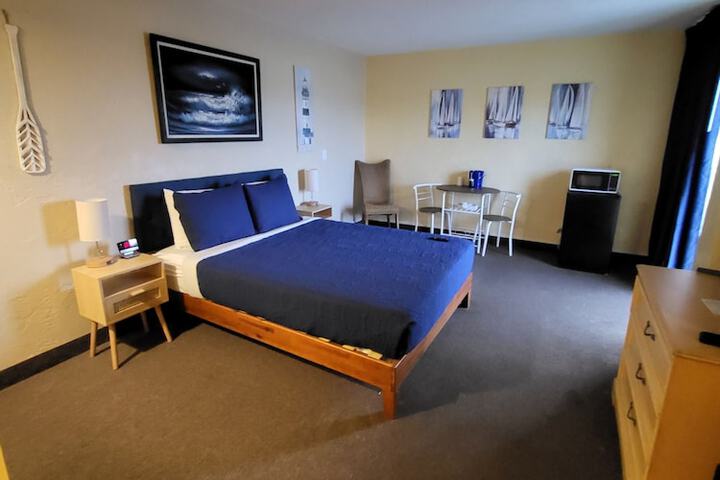 Room 40 of 64