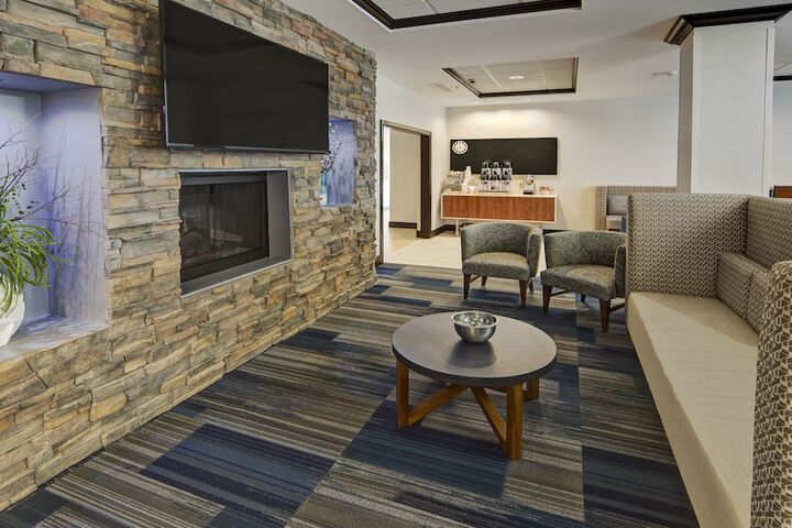 Holiday Inn Express Hotel & Suites Cookeville by IHG
