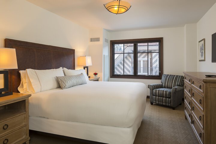 Madeline Hotel & Residences Auberge Collection