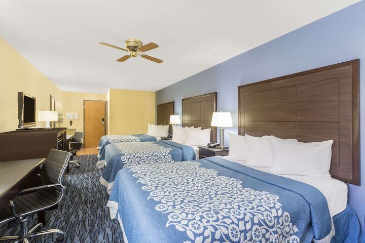 Room 16 of 20